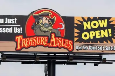 a sign for a fast food restaurant at 5104 Cartridge Factory Loft in Maineville