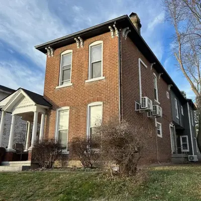 Davenport House in Springfield