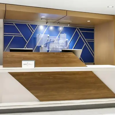 Holiday Inn Express & Suites Hebron - Cincinnati Airport by IHG