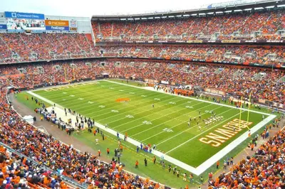 an aerial view of a football game in a stadium at Cozy Cottage 10 mins to DTWN CLE Free Parking in Euclid